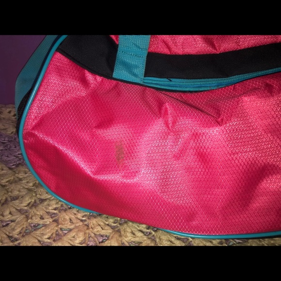 ADIDIAS BAG - Picture 2 of 6